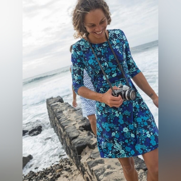 Title nine Dresses & Skirts - Title Nine Blue Floral 3/4 Sleeve Mini/Midi Athletic Dress S NWOT S